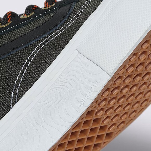 VANS Old Skool Skate Old Skool Spitfire Black/Flame Authentic 100% MENS 10 NEW - Picture 14 of 16